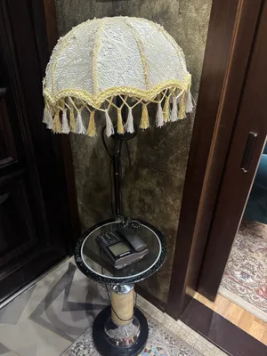 Торшер со столиком и радиотелефон Siemens Gigaset