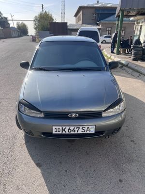 Лада калина сотилади
