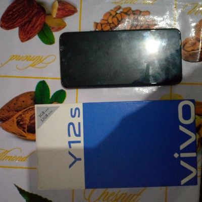 Vivo y12s yangi telefon karobka dakumenti bor