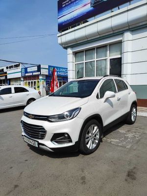 Tracker 2019 yil 12200$