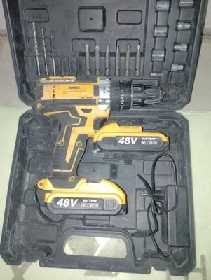 Шуруповёрт Dewalt 48V