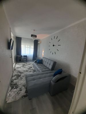 2-комнатная квартира на ул. Шота Руставели (парк Бобура)..