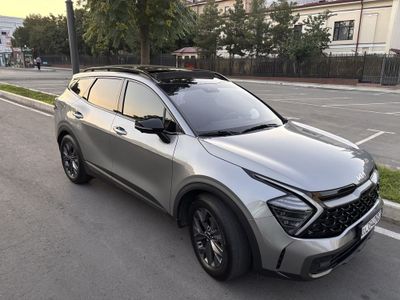 KIA Sportage Premium (панорамный люк)