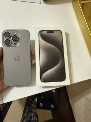 Продаю Iphone 15 Pro 128 gb Titanium в идеальном состояние