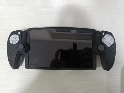 Ps Portal с двумя чехлами из Германии