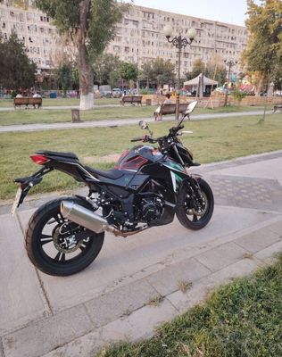 Мотоцикл SINSKI .400 кубов идеал