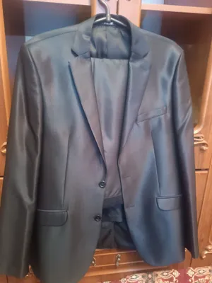 срочно продаётся костюм брюки