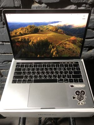 MacBook Pro 13 (8/256)core i5 2019
