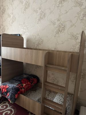 Кровать, двухъярусная кровать