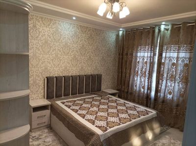 Сдается 3 х комнатная квартира на 2 этаже Мезон маркет 400 $