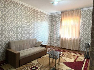 Сдам квартиру, Авиасозлар, Лисунова, Кадышева 1 ком-ую, с обстановкой