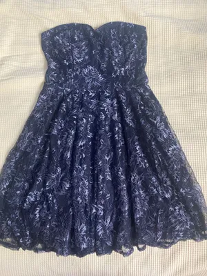 Продаеться костюм zara