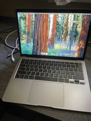 MacBook Air m1 8G 2020