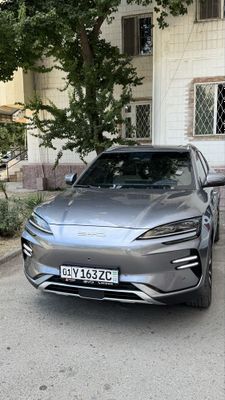 BYD Champion 605km