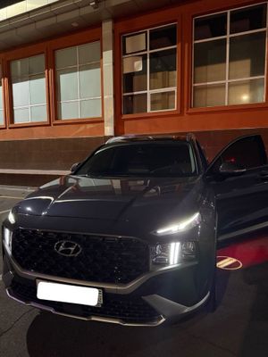 SantaFe 2022 йил 16600 км Сотилади