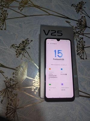 Vivo v25 5G 256 ga 8+8