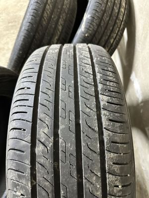 Комплект шин Giti 235 / 50 R19