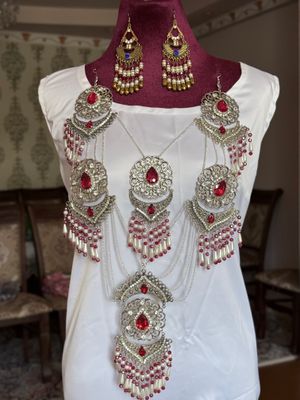 Украшение для ансамбля