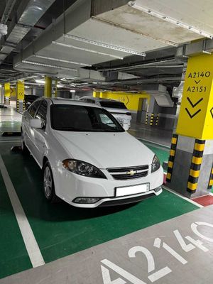 Chevrolet Gentra автомат 2016 3-позиция