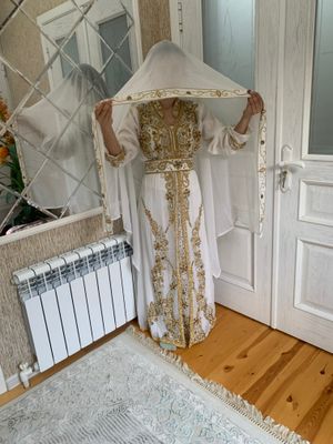 Dubayskiy abaya ansanbl
