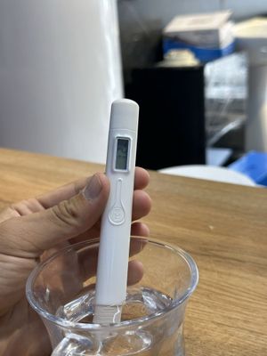 Ichimlik suvni toza yoki rasvo ekanligini olchidigan aparat