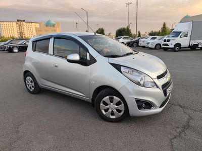 Spark 2-pazisa gaz bor
