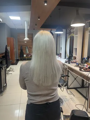 Наращивание волос корекция