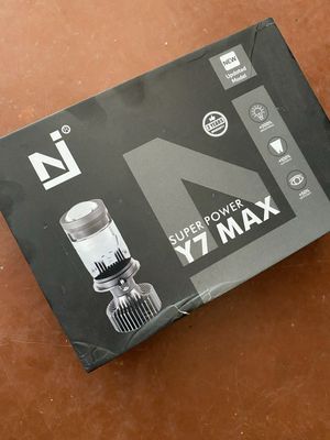 Led y 7 max lampa