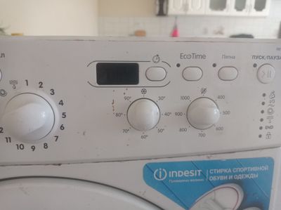 Indesit kir yuvish mashinasi