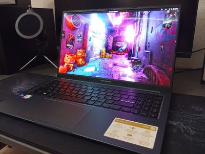 Профессиональный ноутбук ASUS Vivobook 15 / i7 12700h / 16gb / OLED