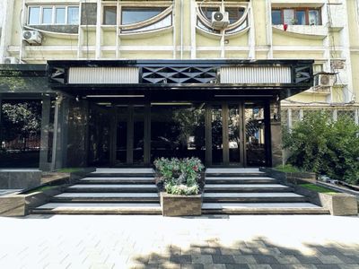 Продается нежилое помещение в 1-этаже Вдоль Дороги! 89-м2