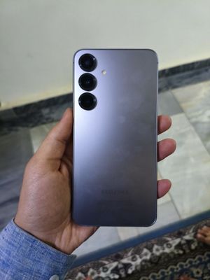 Samsung Galaxy S25 Plus 10 kunlik yangi telefon