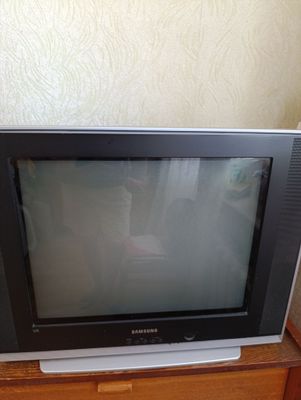Продаётся телевизор