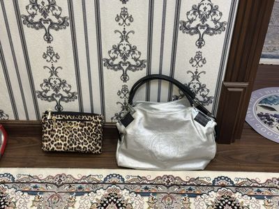 Женская сумка и клач