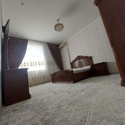 SROCHNA ijara qizlar uchun bez xozayka 3 xona