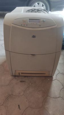 Принтер цветной HP color laserjet 4600