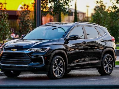 Продается chevrolet tracker 2 premier, не битая, пробег 12 000, 2024 г