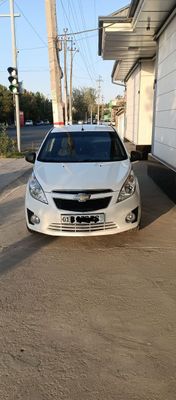 Chevrolet Spark 2015 yil