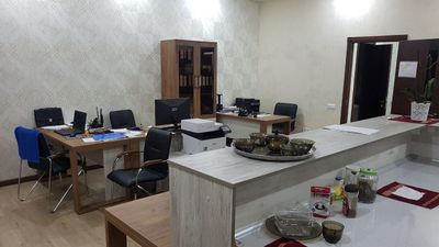 Евро Офис с Мебелью Ор.Чайхана Салом