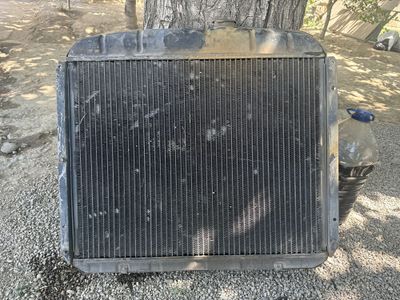 Zil radiyator