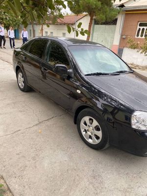 chevrolet lasetti sotiladi 1.8qorayozela