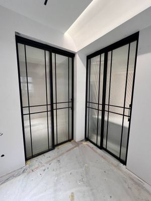 Loft surma eshiklar