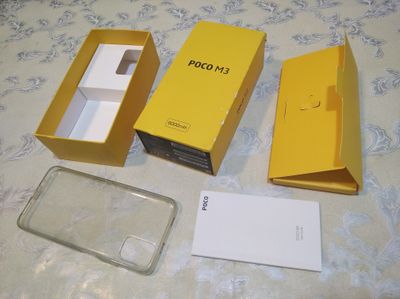 Упаковка от телефона Xiaomi POCO M3.