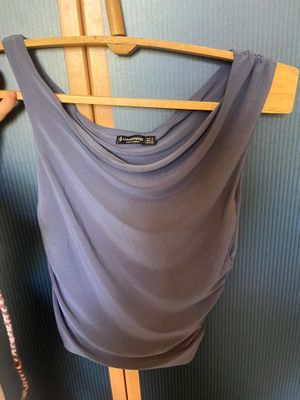 Stradivarius новый асимметричный топ