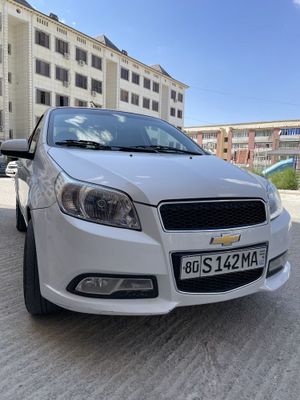 Sotiladi nexia 3 xolati zor salon xolatlari ideal