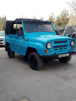 Uaz 469 sotiladi