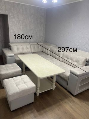 Продаю диван вместе со столом
