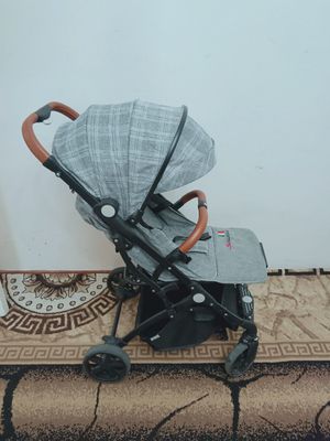 Каляска сотилади