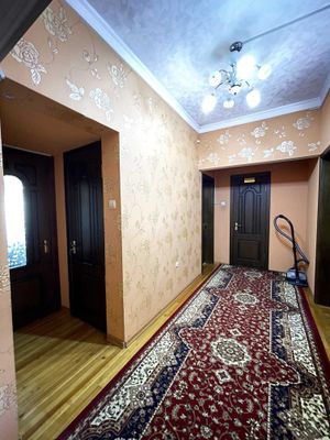 kvartira studentlarga beriladi maklerlar bezovta qilmang