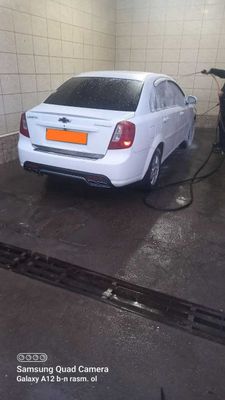 Chevrolet Lacetti 1.6